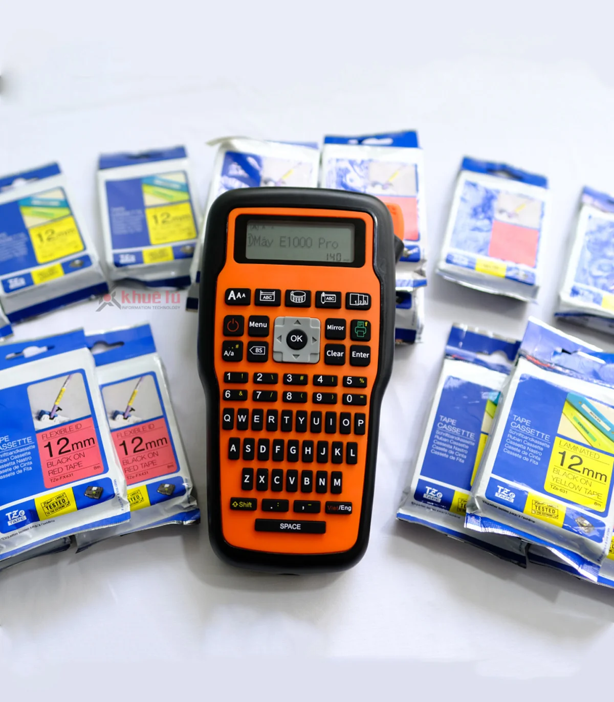 Máy in nhãn cầm tay E1000 PRO - Cáp Sạc USB - Tiếng Việt | AIMO Việt Nam